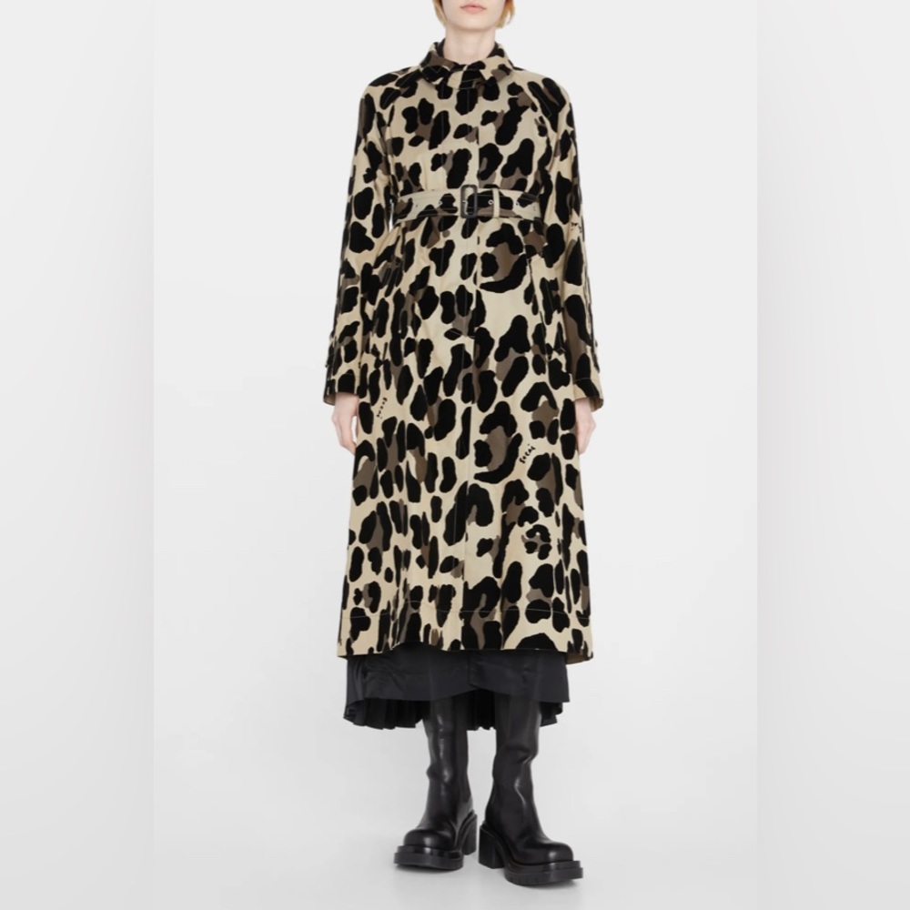 Trench coat by Sacai